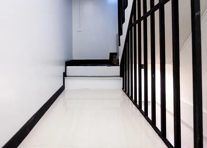 T5 2 Bedrooms/6guests/full Kitchen/1 Min To Bts Apartamento Banguecoque